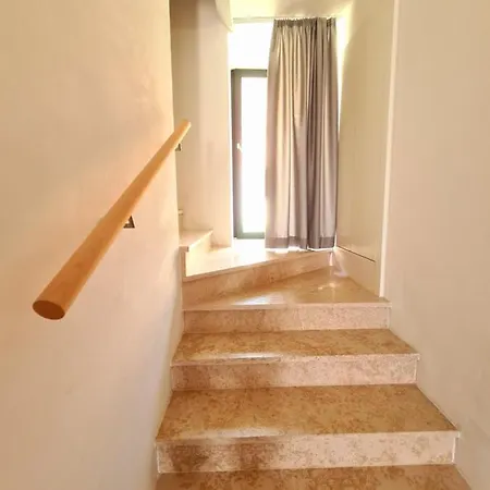 Luxury Step To The Sea شقة كوبر